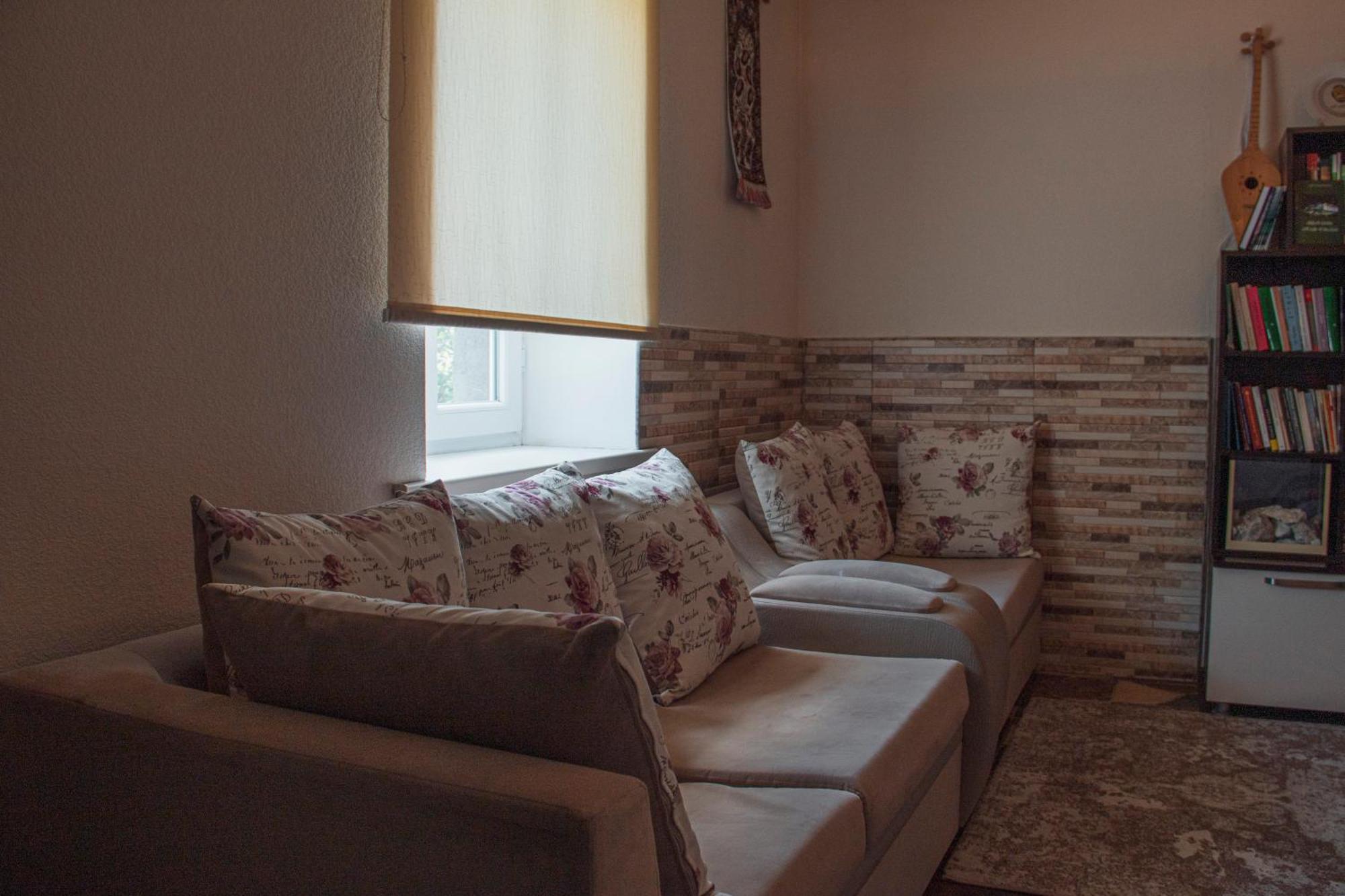 Guest House Melissa Duisi Екстериор снимка